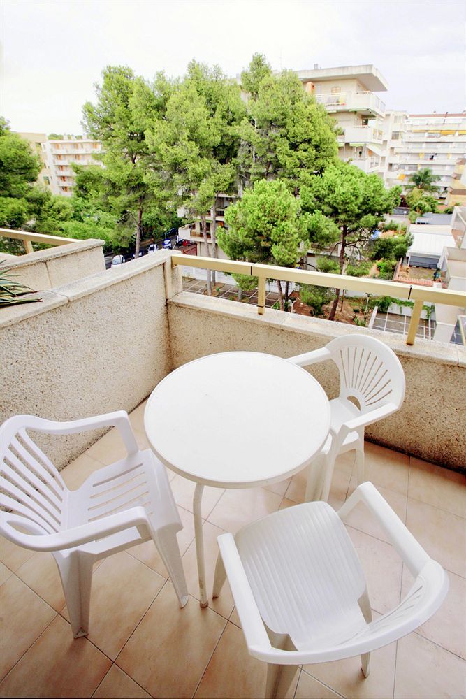 Suite Apartments Arquus Salou Eksteriør bilde